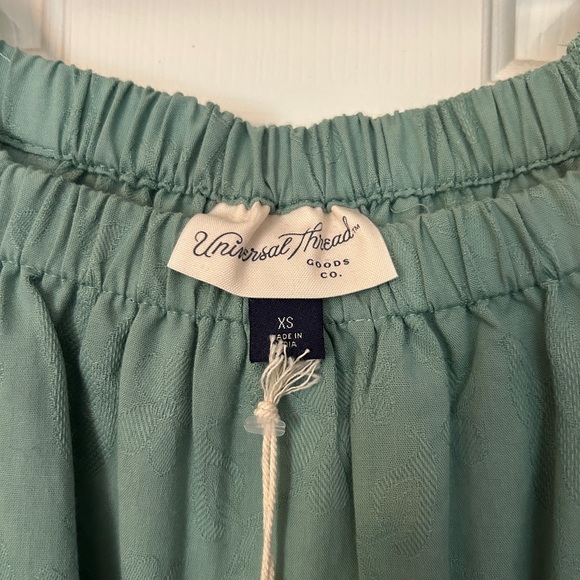 Universal Thread Green Dress - Picture 2 of 2